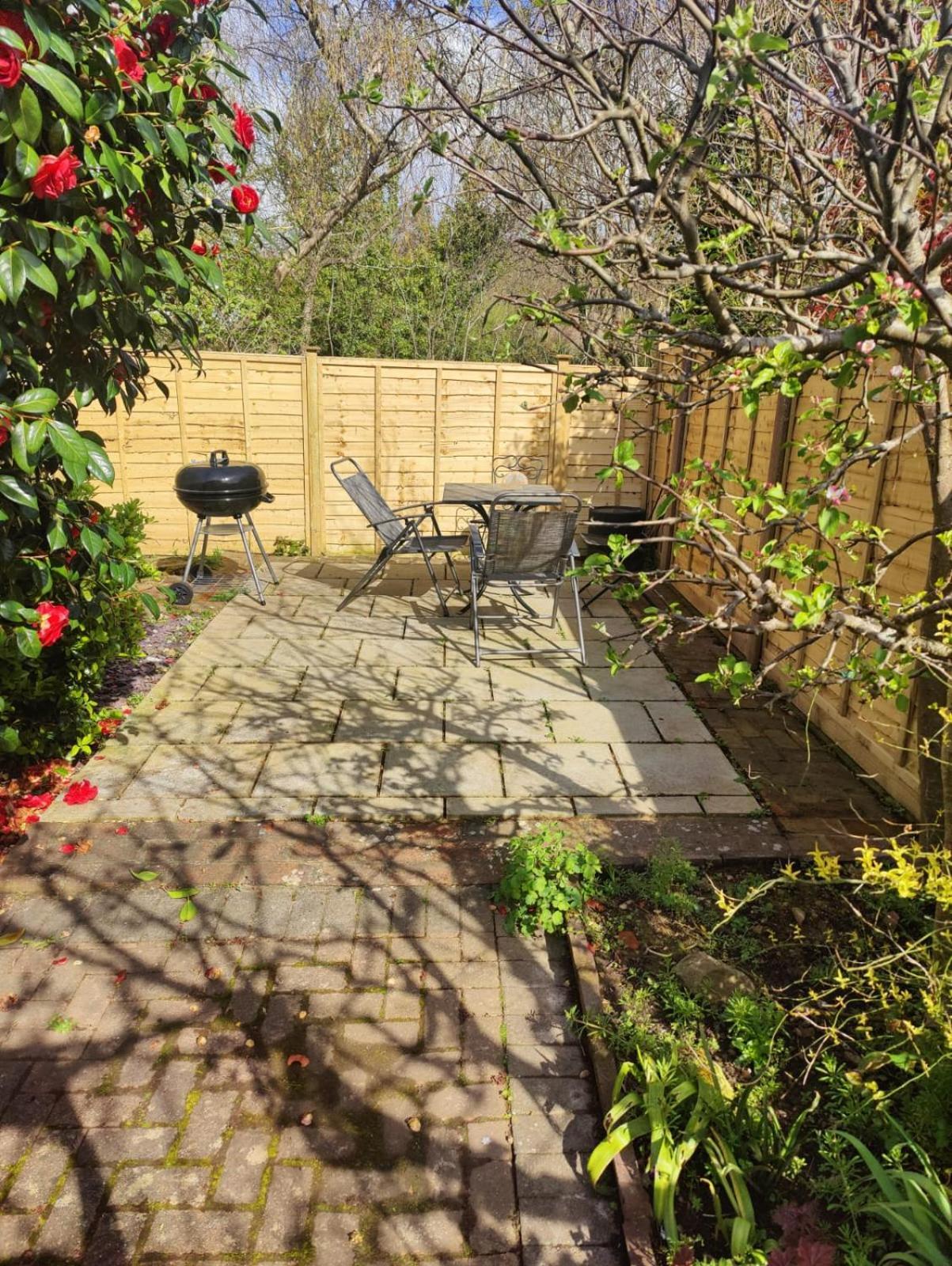 Beautiful Bexhill Cottage With Garden 3 Mins Walk To Beach Exterior foto